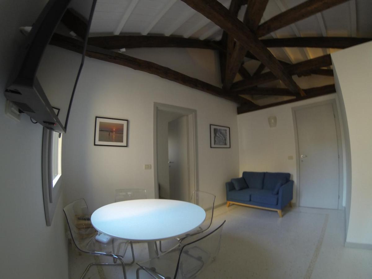 Yellow House Venice Luaran gambar