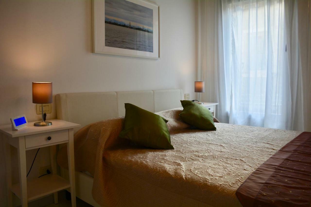 Yellow House Venice Luaran gambar